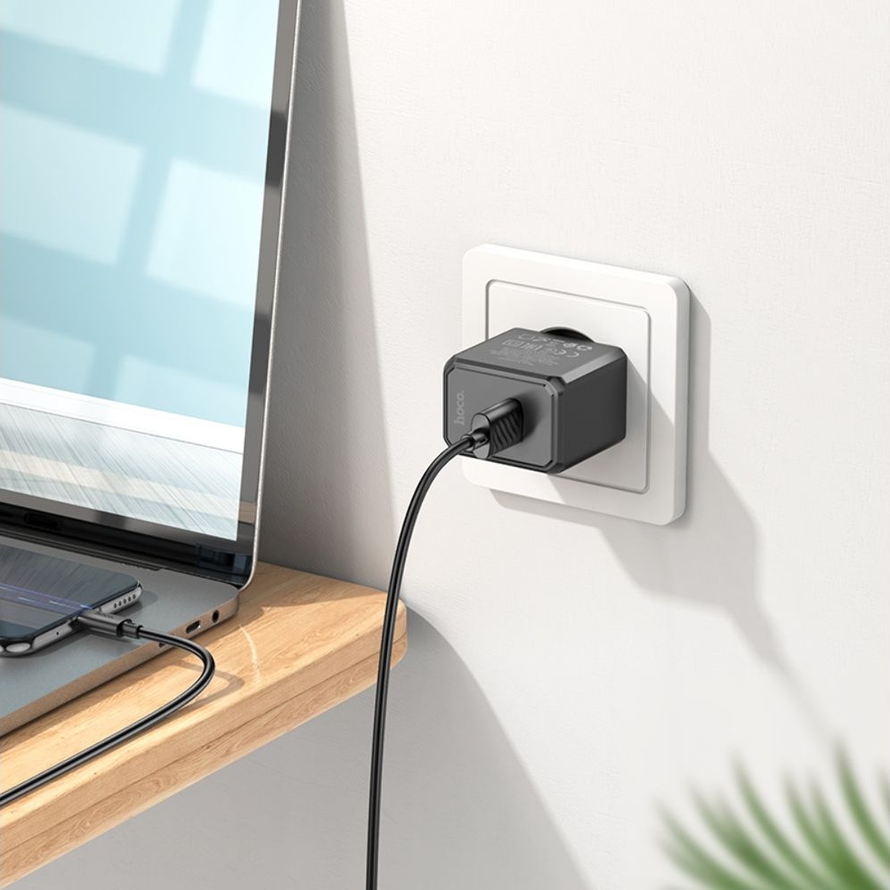 Сетевое зарядное устройство Hoco CS11A, USB, черное, с кабелем USB на MicroUSB