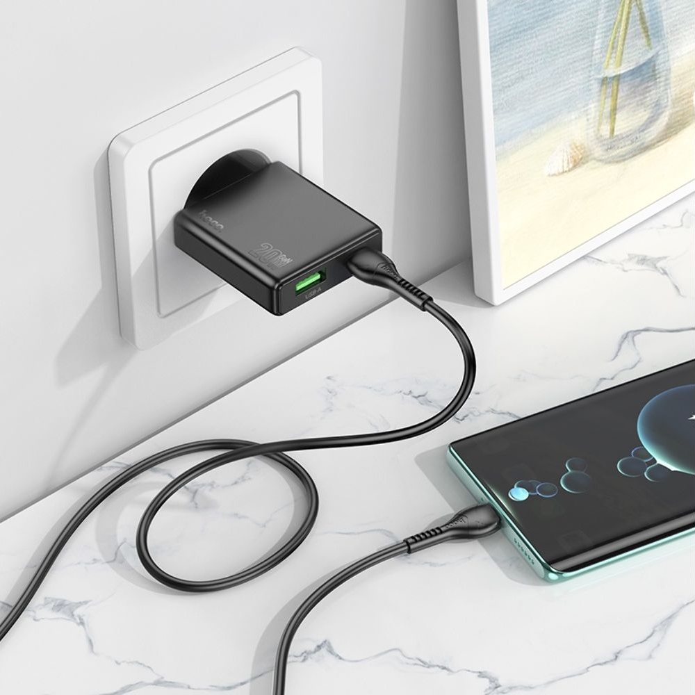 Сетевое зарядное устройство Hoco N38 USB/ Type-C, Quick Charge, PowerDelivery 20 Вт, черное
