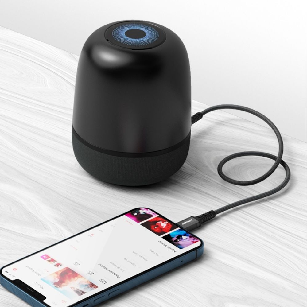 Кабель Acefast C1-06 Lightning to 3.5mm 1.2m, чорний