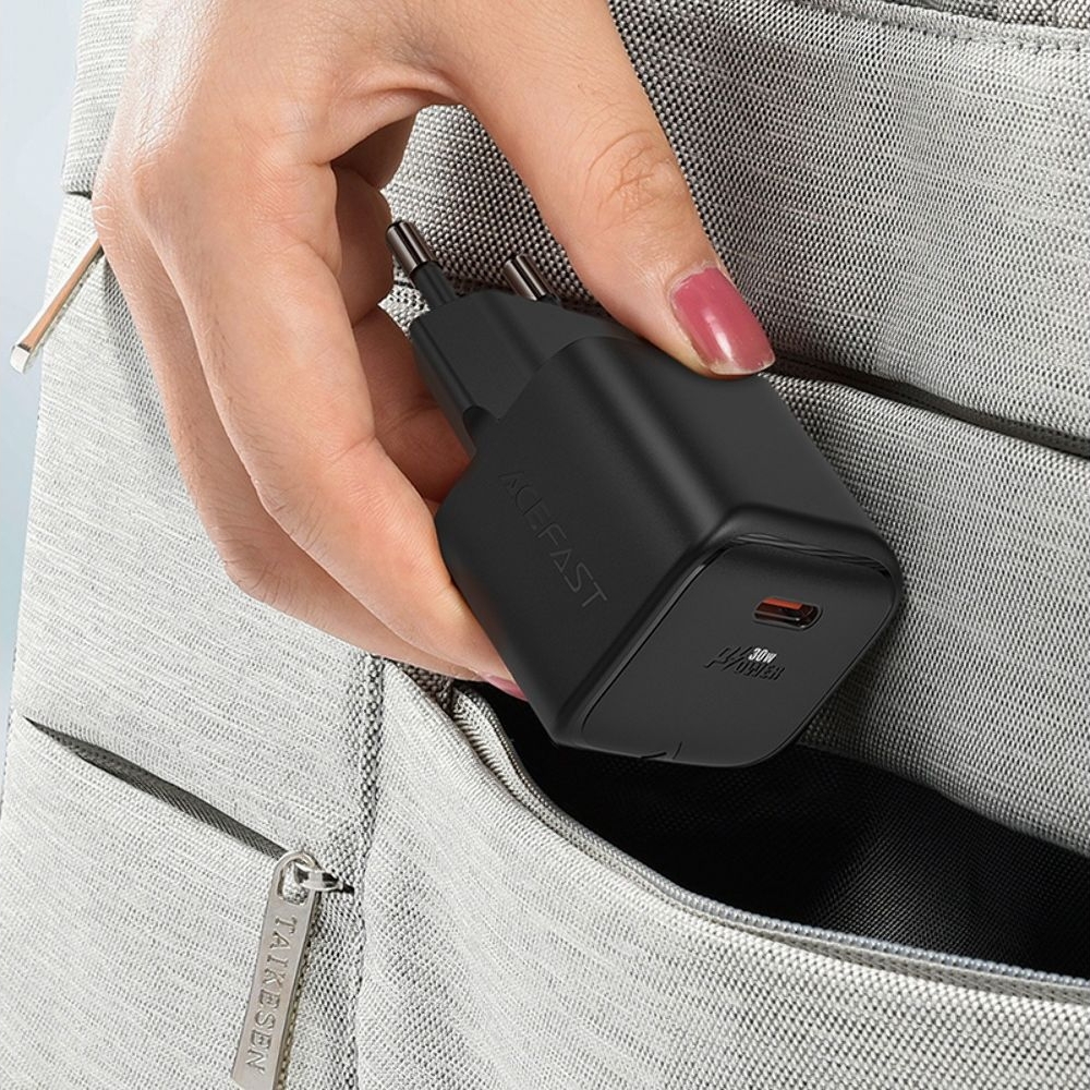 Сетевое зарядное устройство Acefast A77 mini Type-C , Power Delivery (30 Вт), GaN, черное