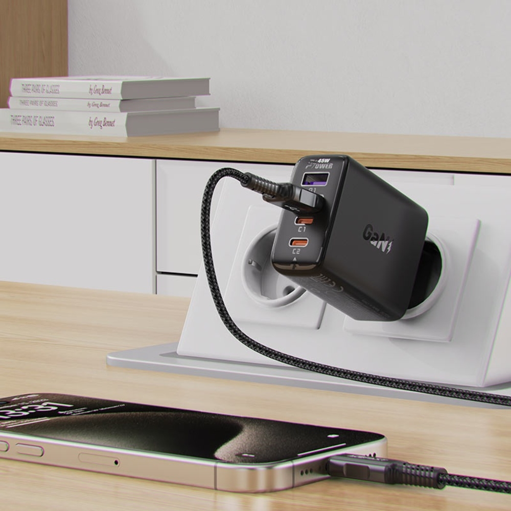 Сетевое зарядное устройство Acefast A61 2, 1 USB, 2 Type-C, Quick Charge, Power Delivery (45 Вт) черное