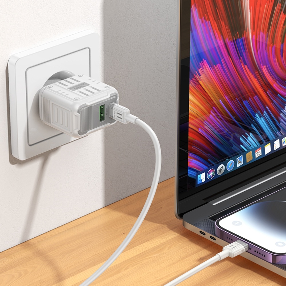 Сетевое зарядное устройство Hoco C135A USB/ Type-C PD20W white