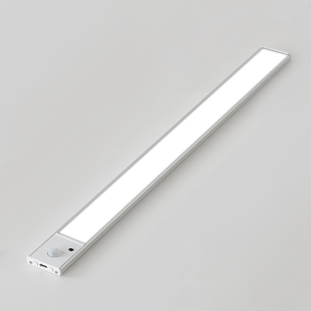 LED светильник 40-3S с пультом, аккумулятором, датчиком движения и освещенности 40 см 3W алюминиевый серебристый