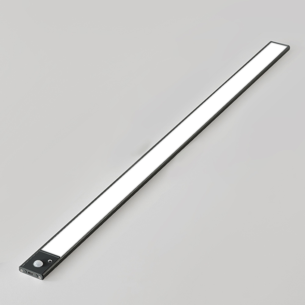 LED светильник 80-4B с пультом, аккумулятором, датчиком движения и освещенности 80 см 4.5W алюминиевый черный