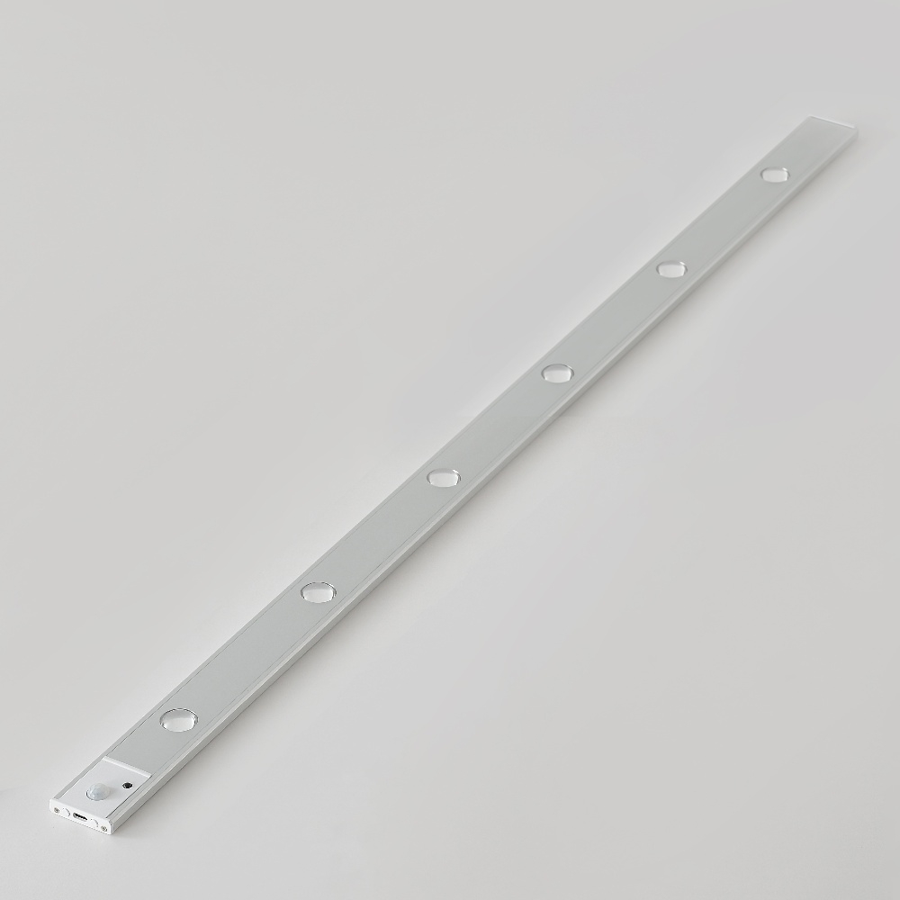 LED светильник cat's eye 100-3S с пультом, аккумулятором, датчиком движения и освещенности 100 см 3W алюминиевый серебристый