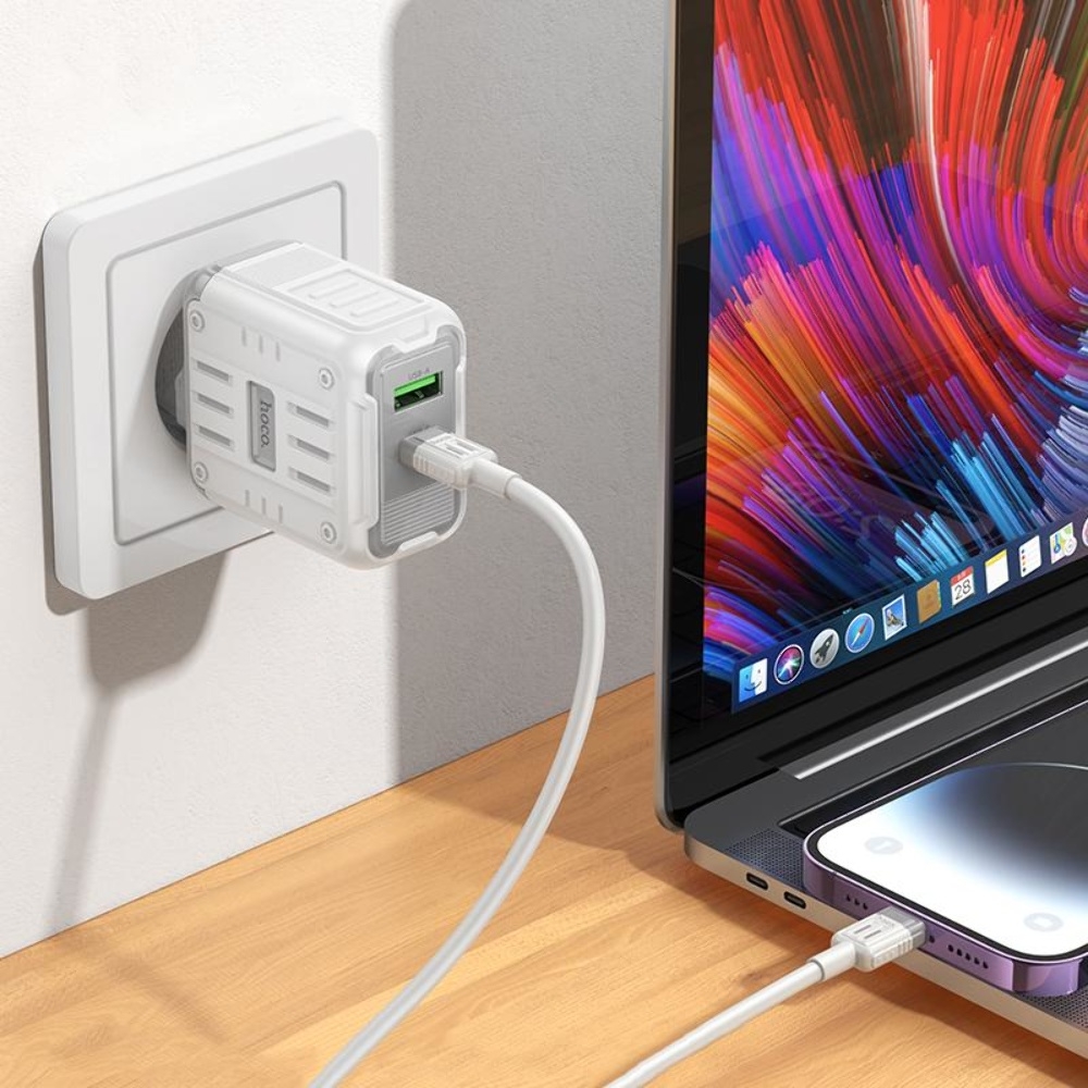 Сетевое зарядное устройство Hoco C136A USB/ Type-C PD 45W white + кабель Type-C to Lightning
